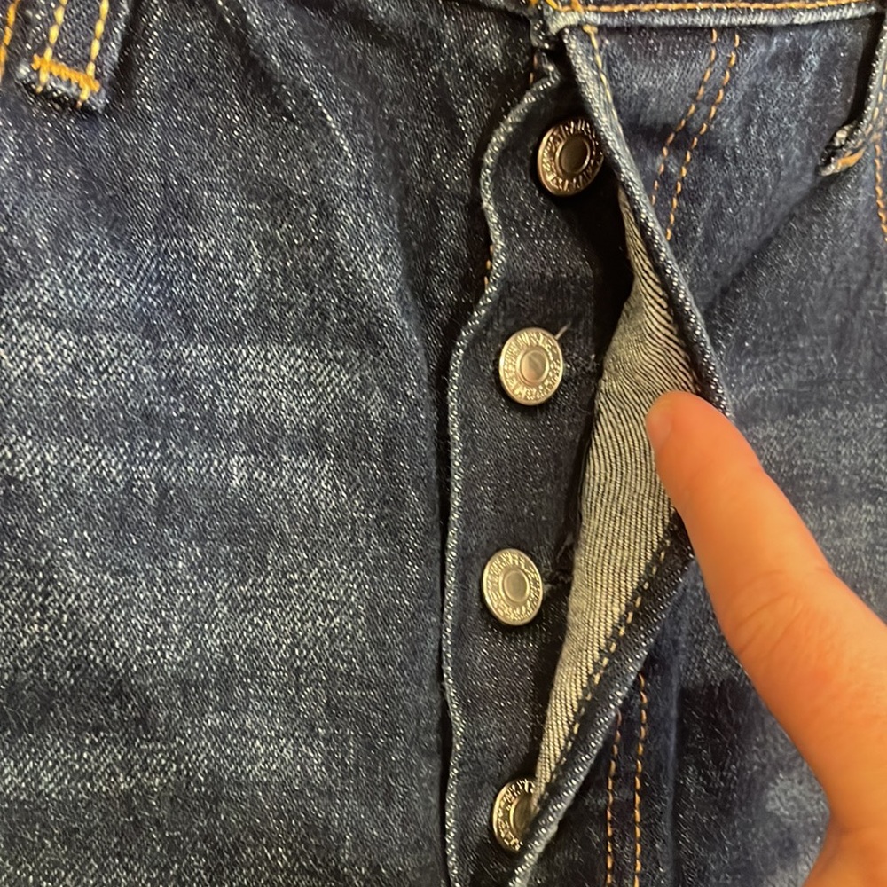 Levi’s Button Fly Distressed Jeans SZ Waist 29 Length 30 EUC - Picture 6 of 8